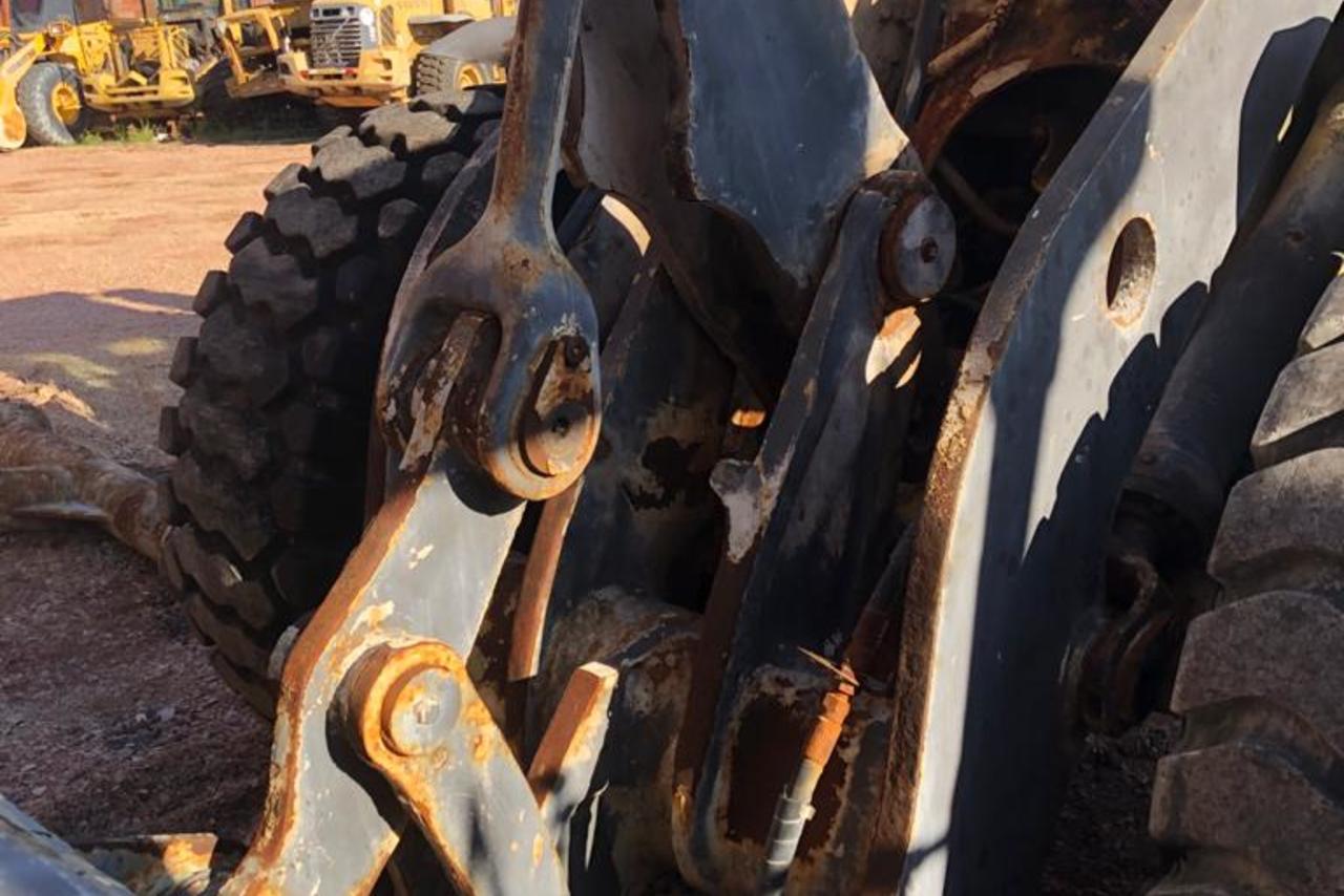 Volvo L90F - 10/10 8