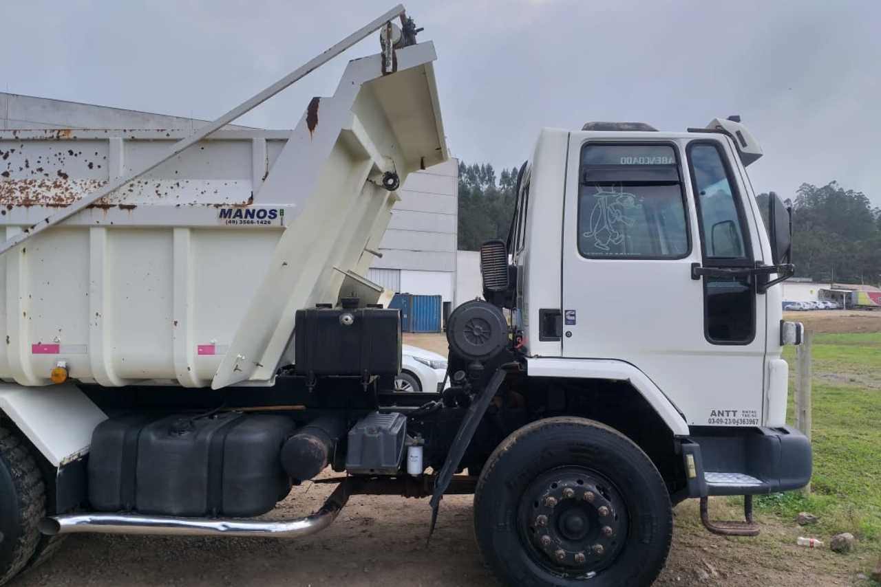 Ford Cargo2628 - 02/02 3