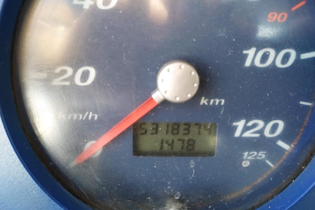 Volkswagen 8 150 - 05/06 2