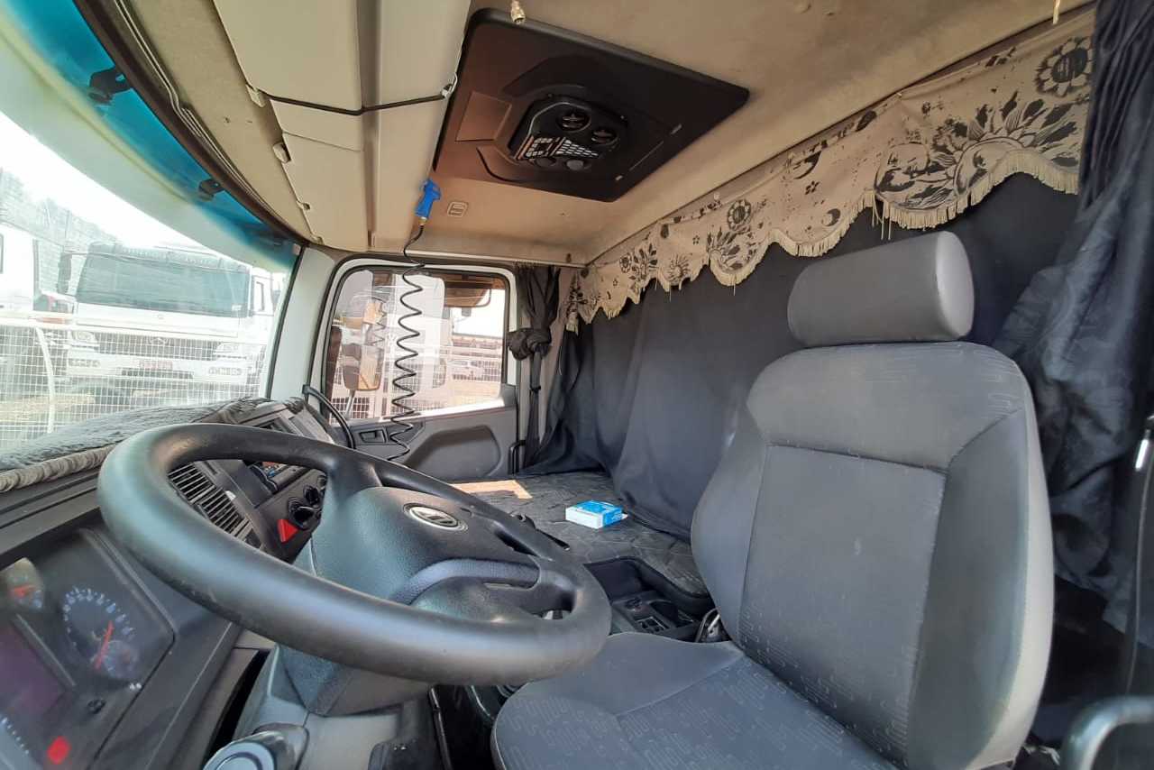 Volkswagen 24-280 E Constellation 6x2 - 12/12 2