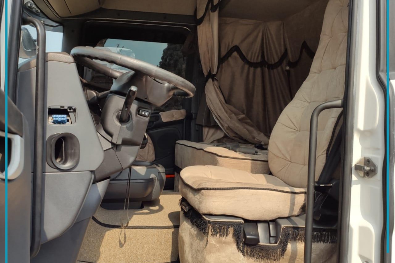 Scania 440 - 15/15 8