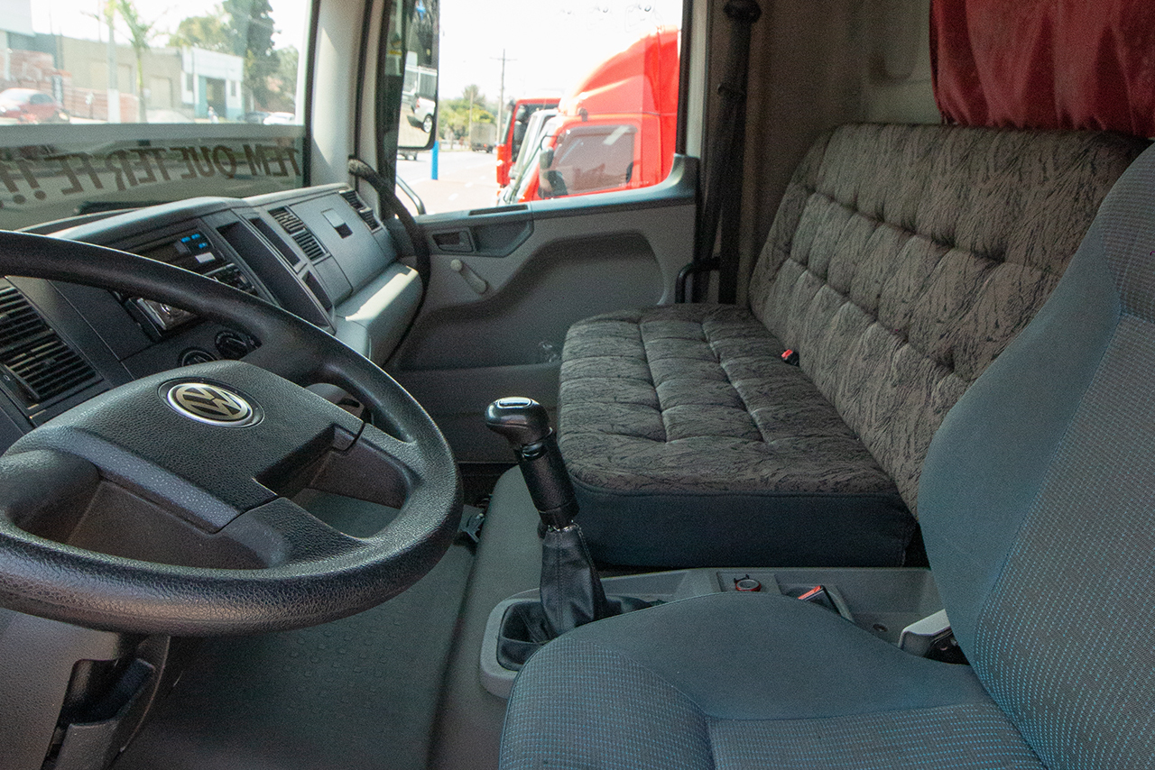 Volkswagen 17 250 - 10/11 10
