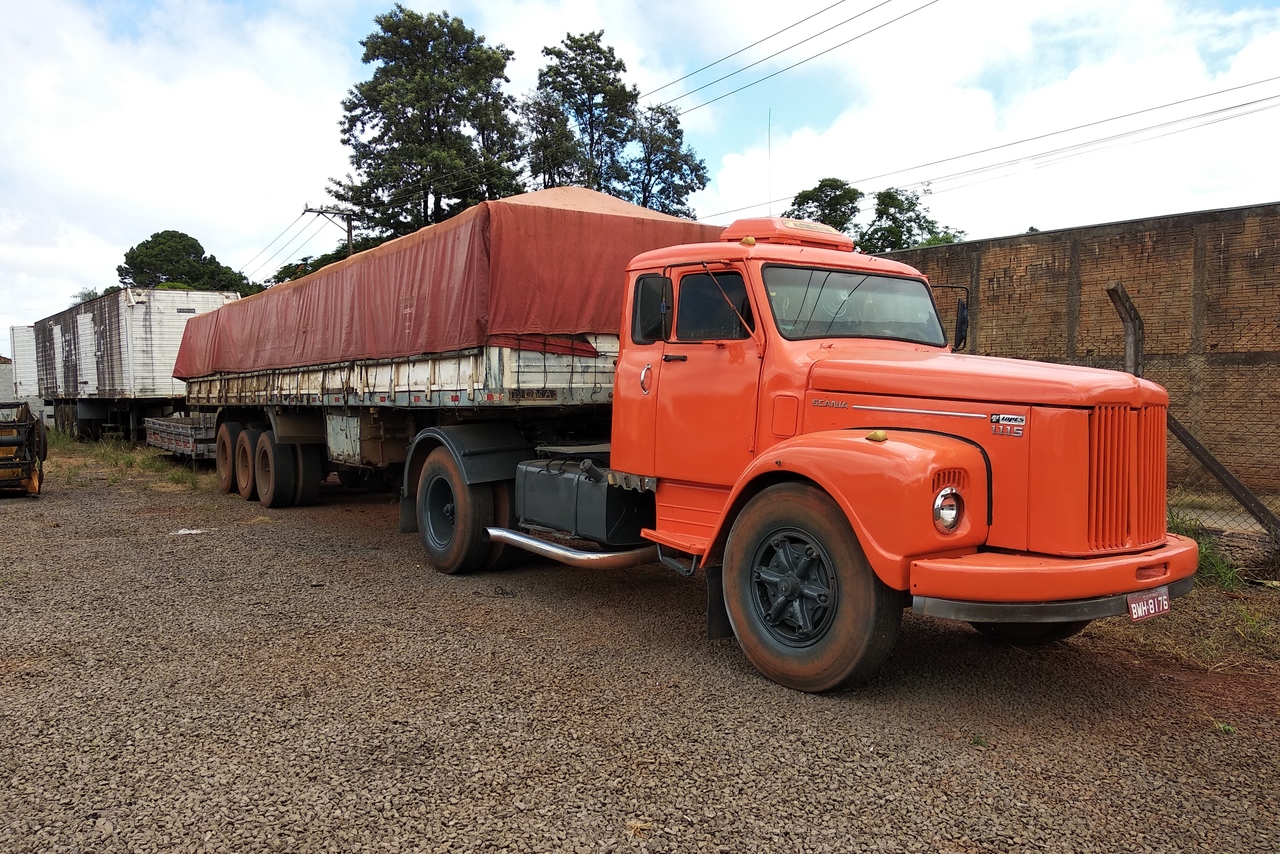 Scania 111 - 76/76 18