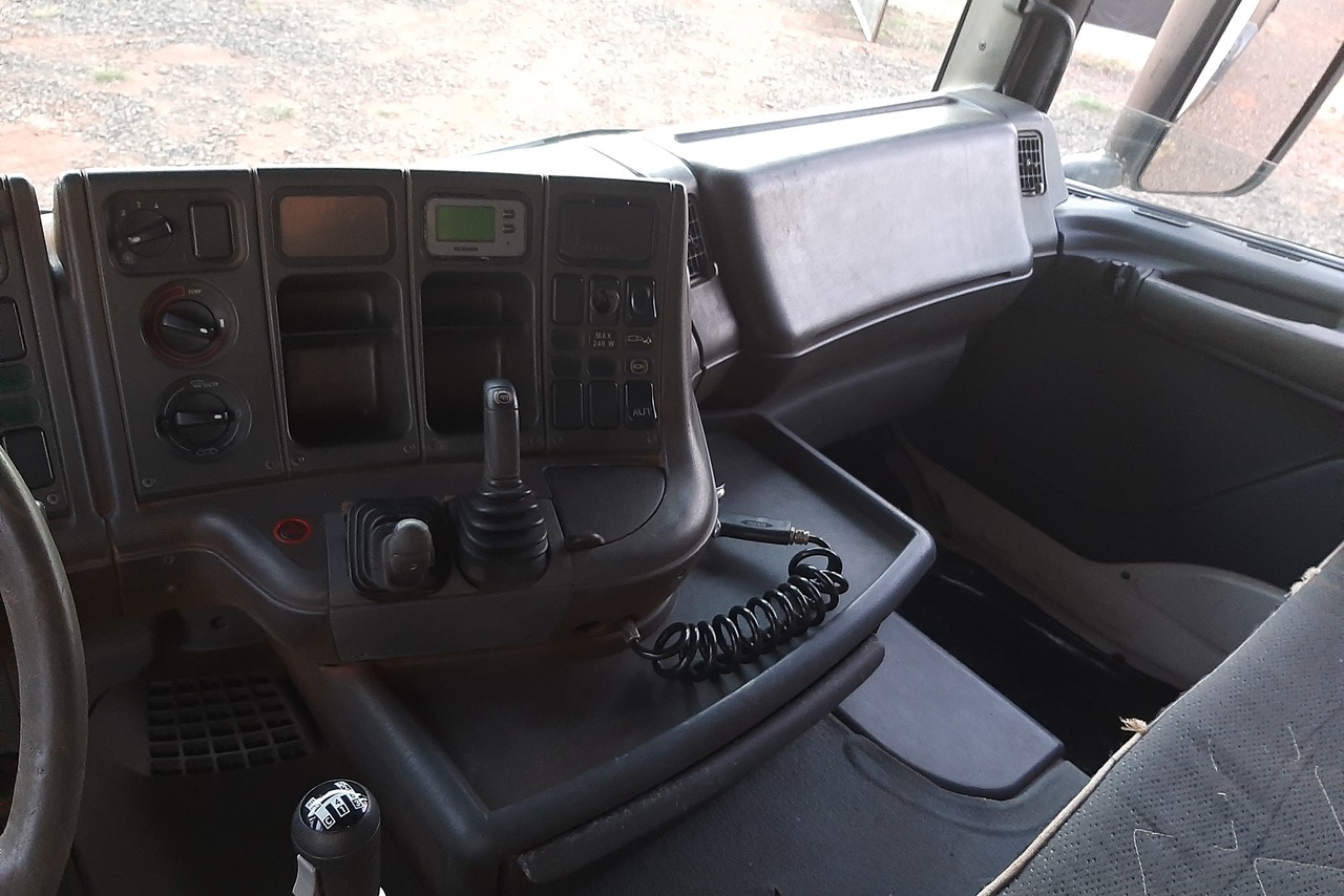 Scania 124 400 - 02/03 7