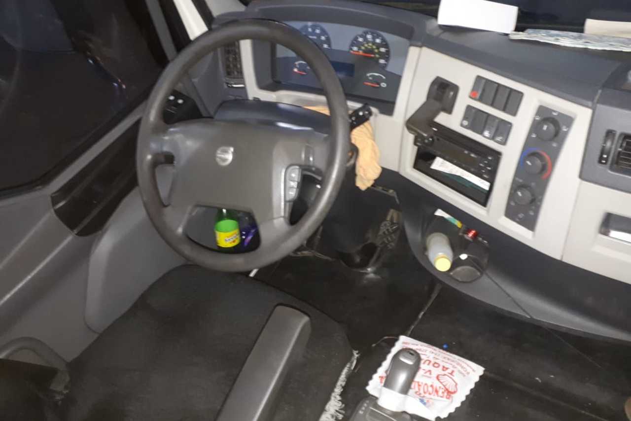 Volvo VM330 - 15/15 7