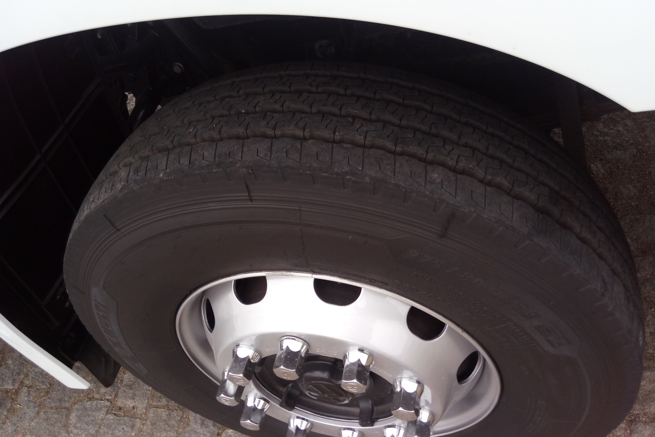 Volkswagen 24-280 E Constellation 6x2 - 15/16 14