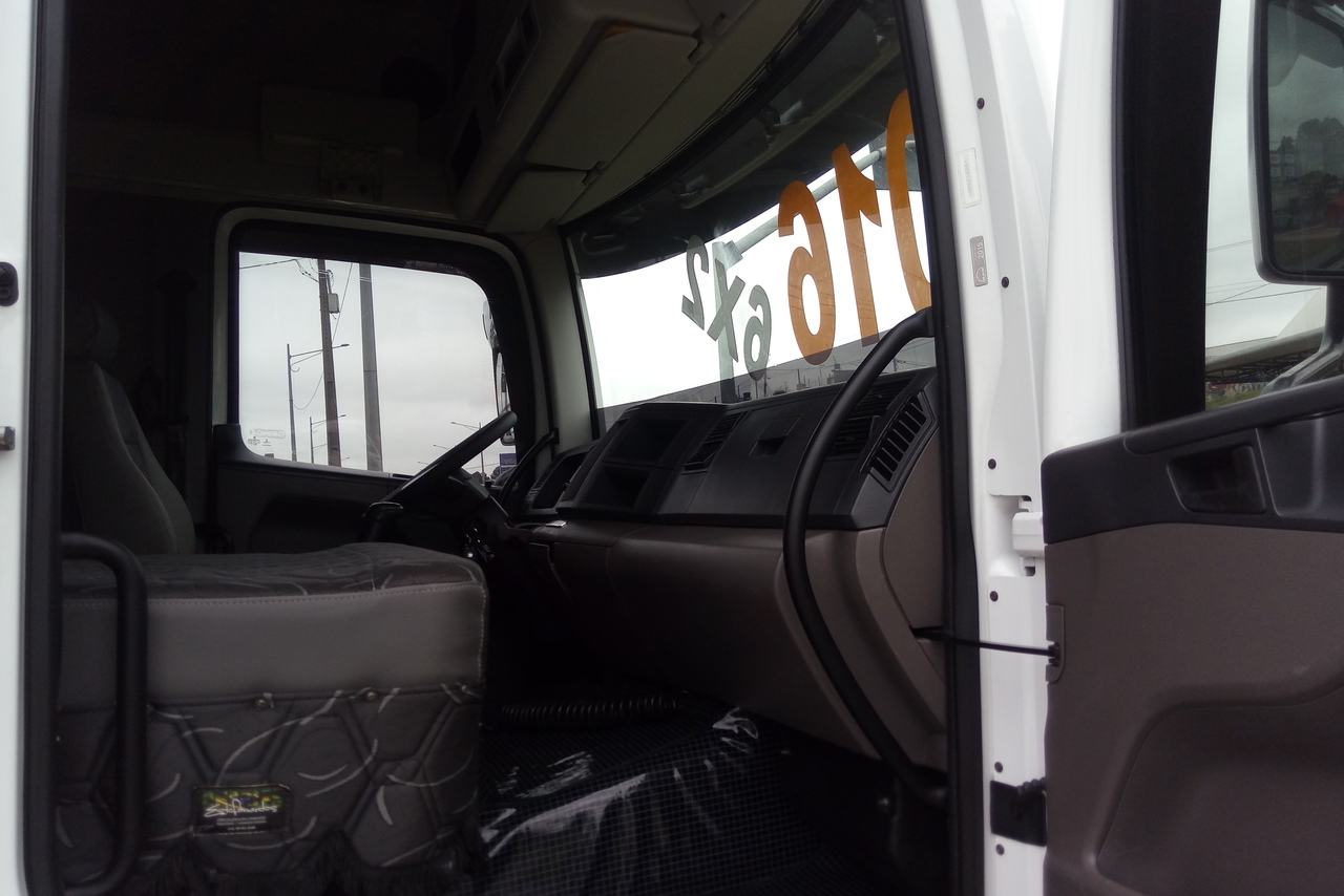 Volkswagen 24-280 E Constellation 6x2 - 15/16 15
