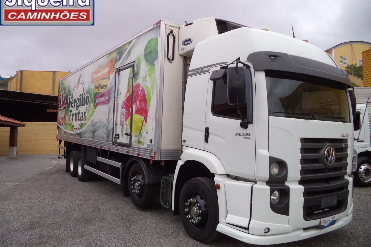 Volkswagen 30-330 Constellation 8x2 - 18/18 4