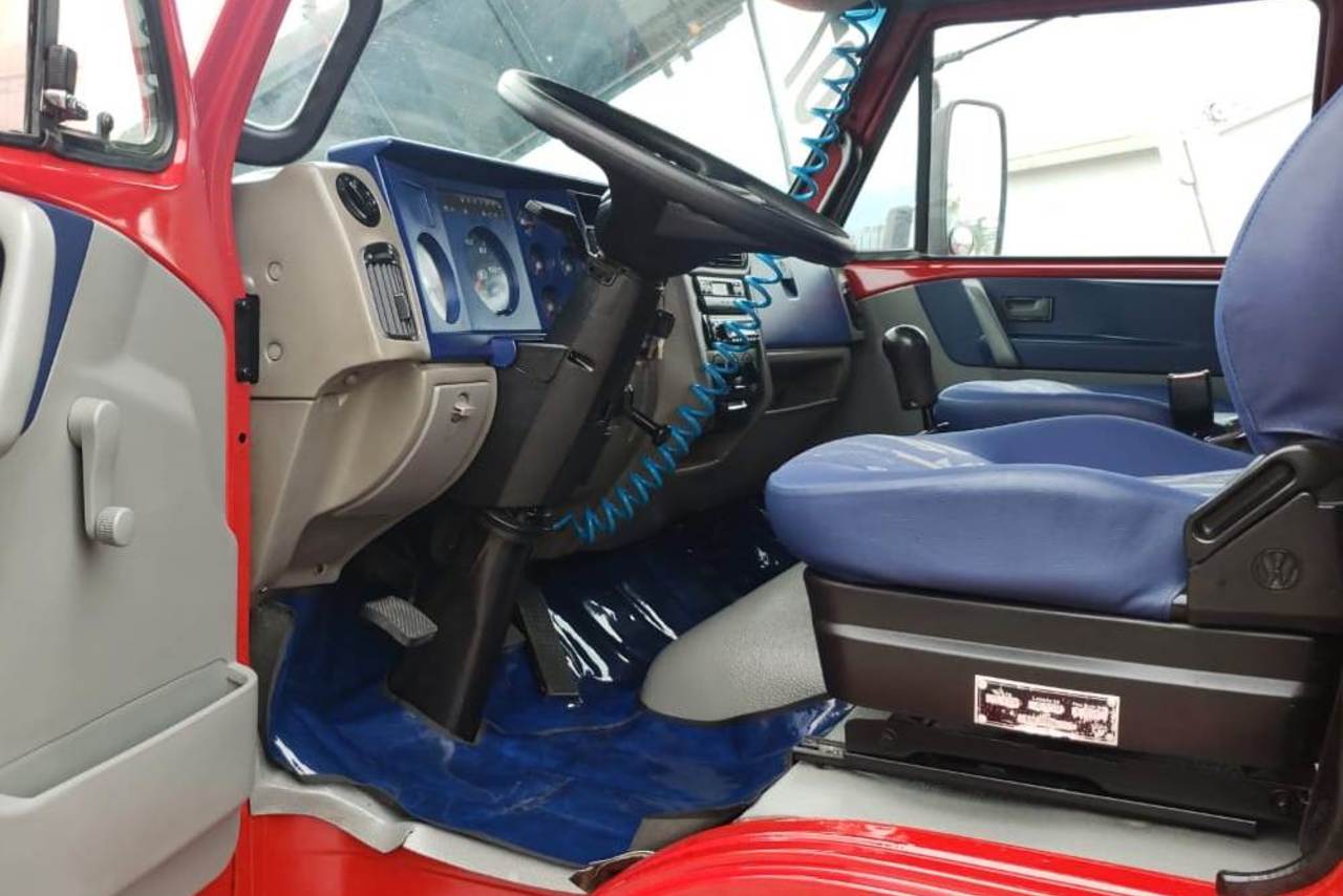 Volkswagen 8 120 - 07/07 9