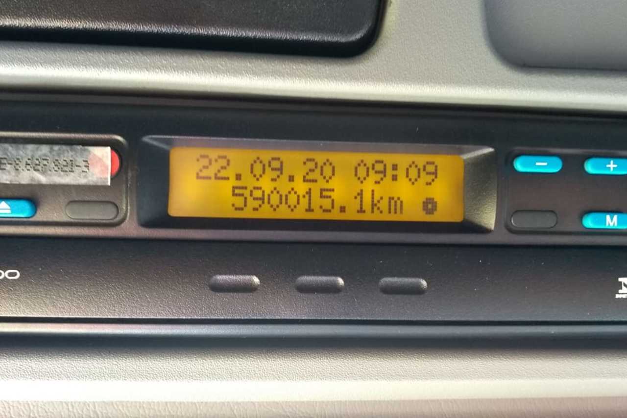 Mercedes Benz Atego 2430 - 14/14 10