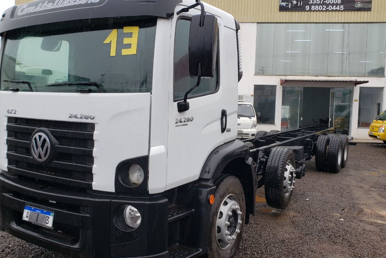 Volkswagen 24-280 E Constellation 6x2 - 13/13 3