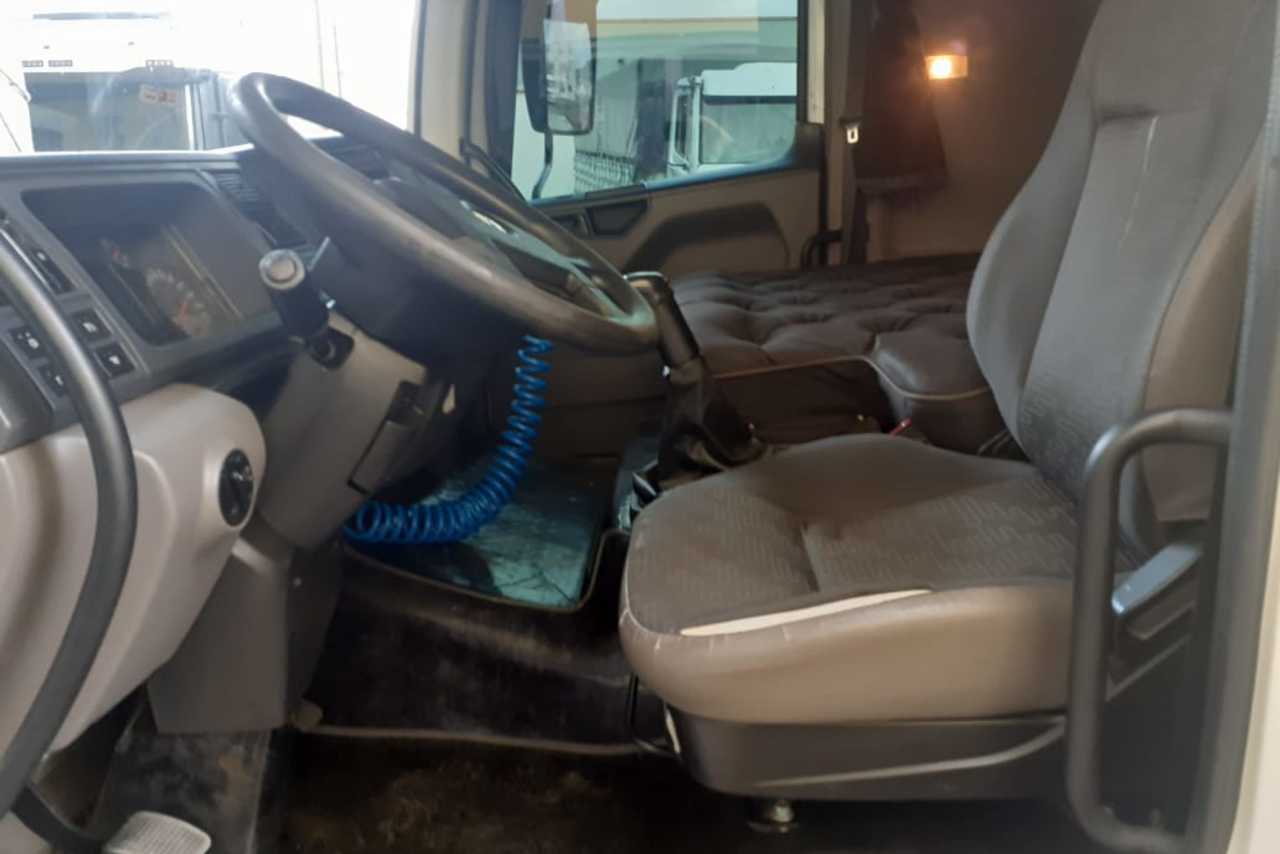Volkswagen 24-280 E Constellation 6x2 - 15/15 2
