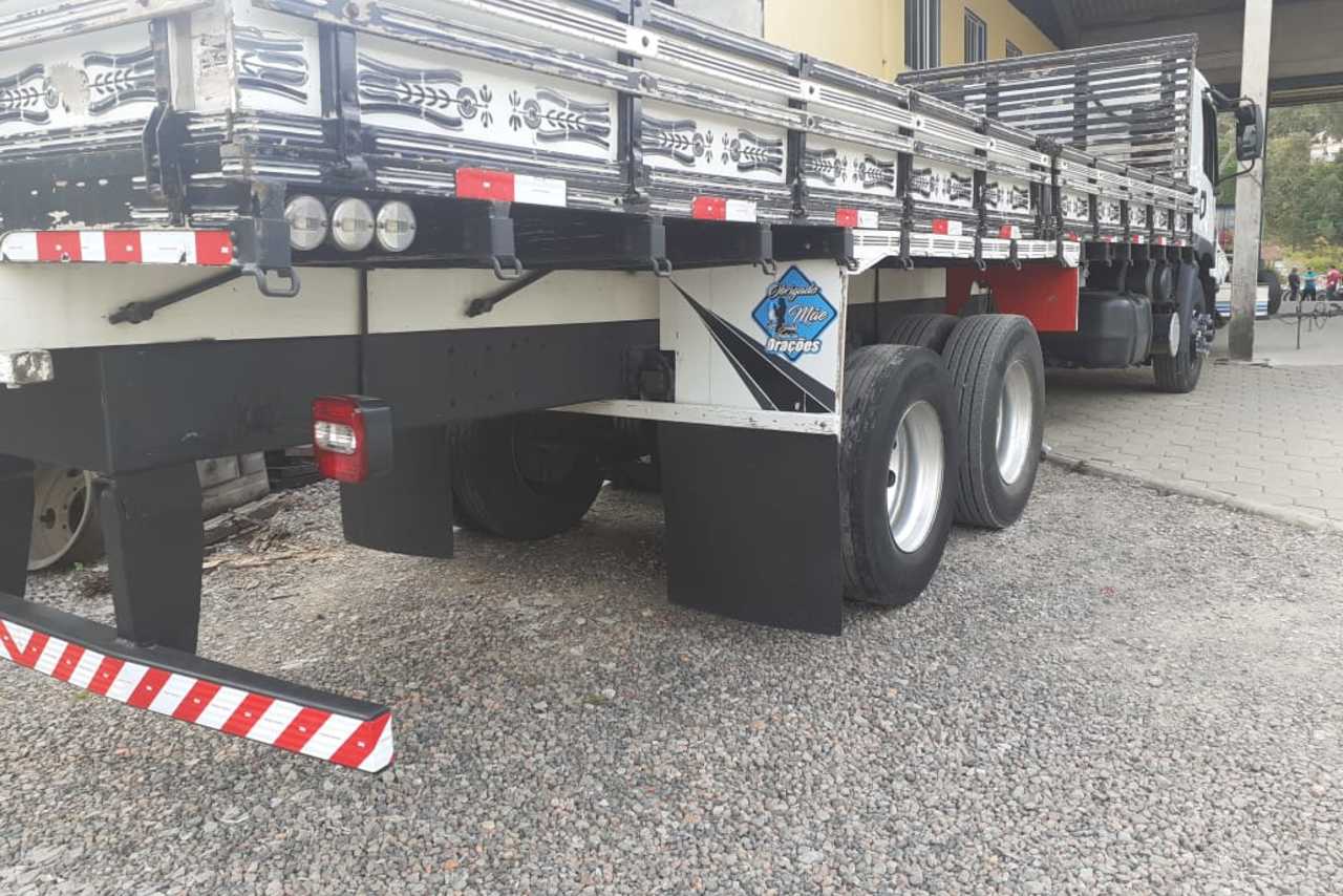 Volkswagen 24-280 E Constellation 6x2 - 15/15 5