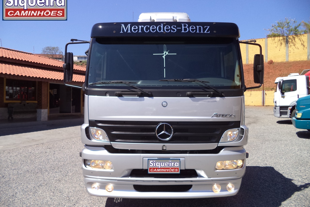 Mercedes Benz Atego 2425 - 08/09 3