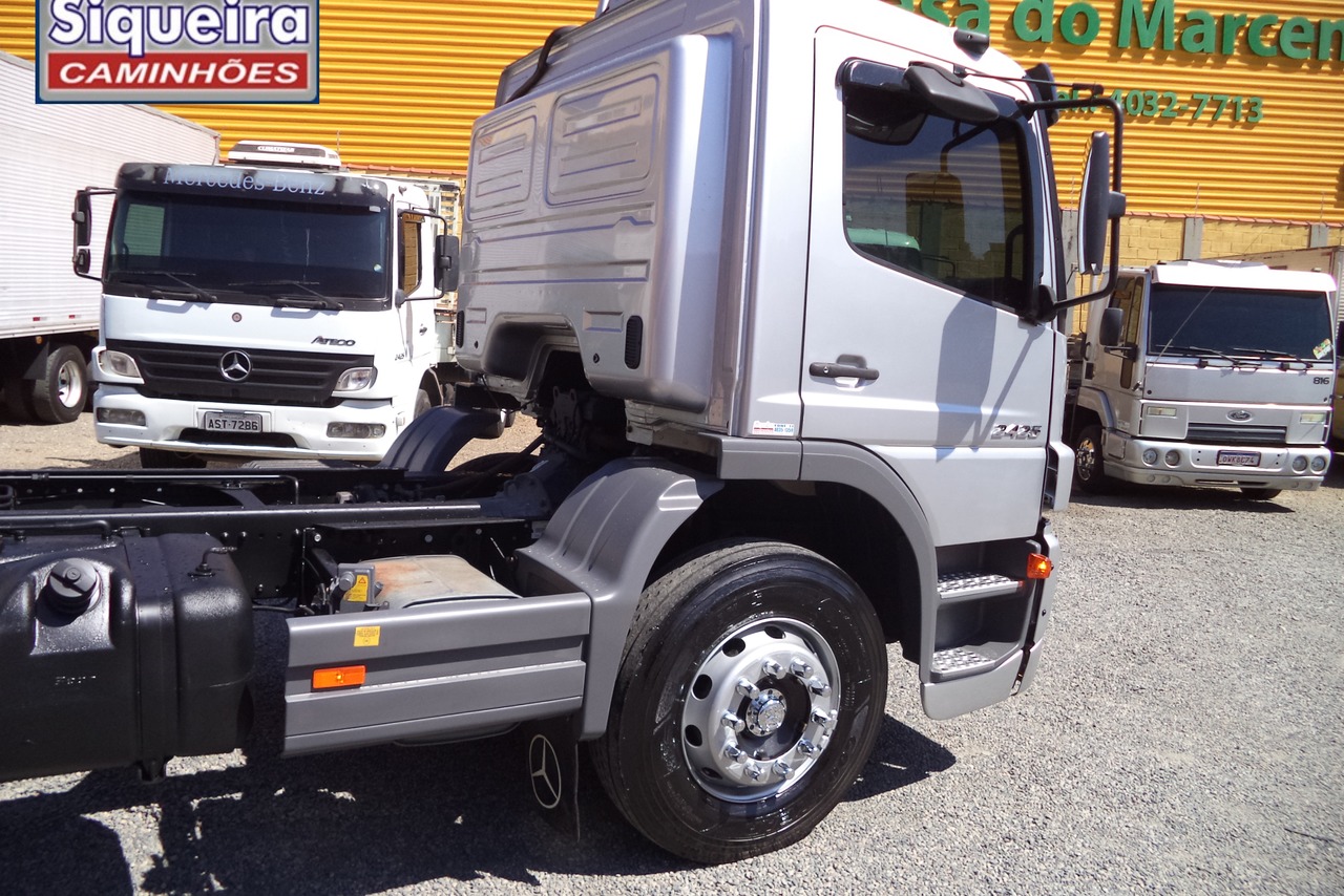 Mercedes Benz Atego 2425 - 08/09 7