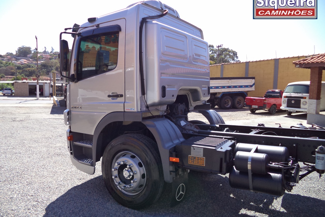 Mercedes Benz Atego 2425 - 08/09 11
