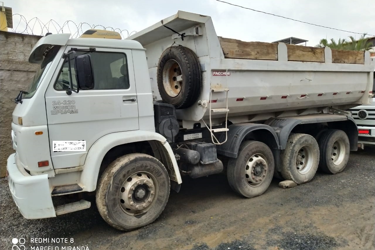 Volkswagen 24 220 - 11/12 7