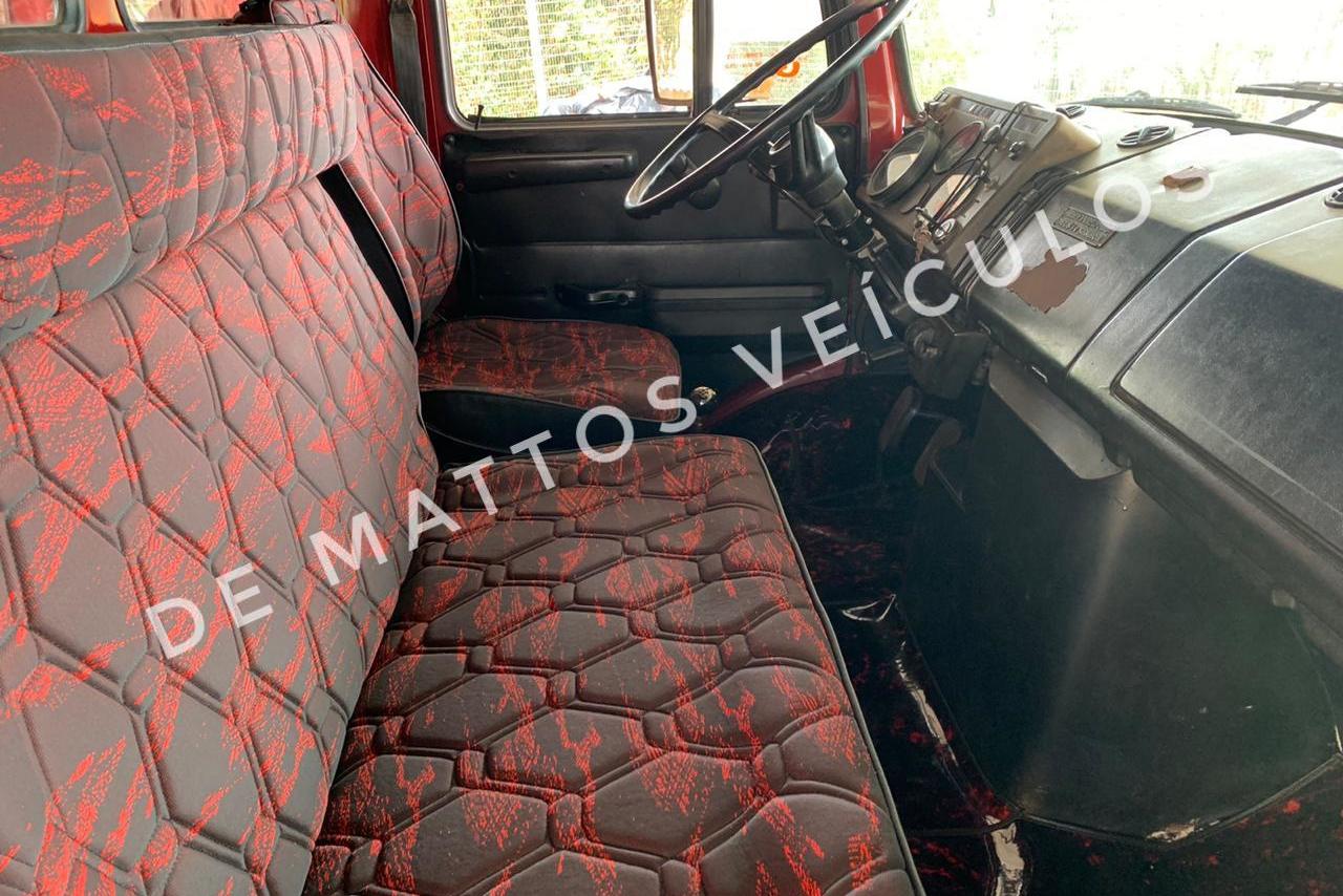 Mercedes Benz MB 1518 - 89/89 5