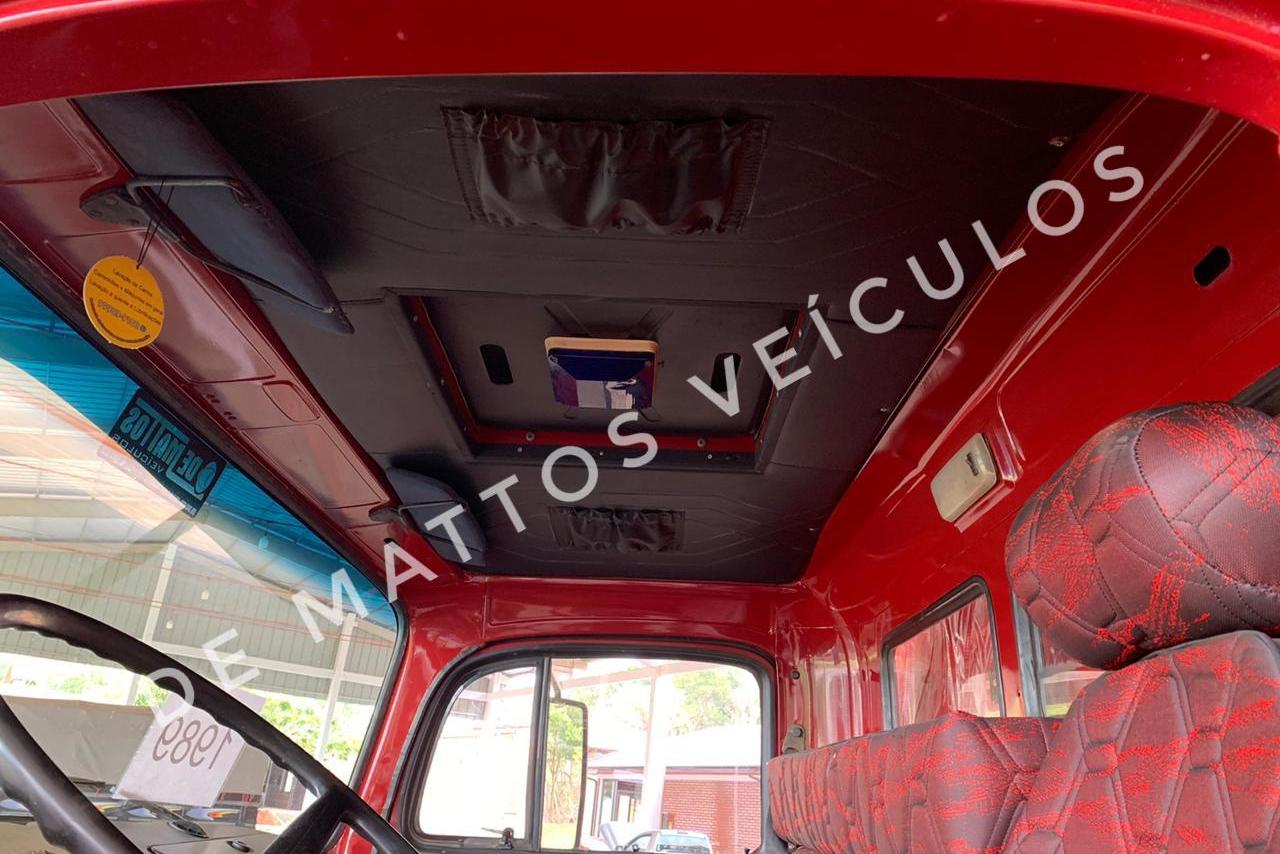 Mercedes Benz MB 1518 - 89/89 8