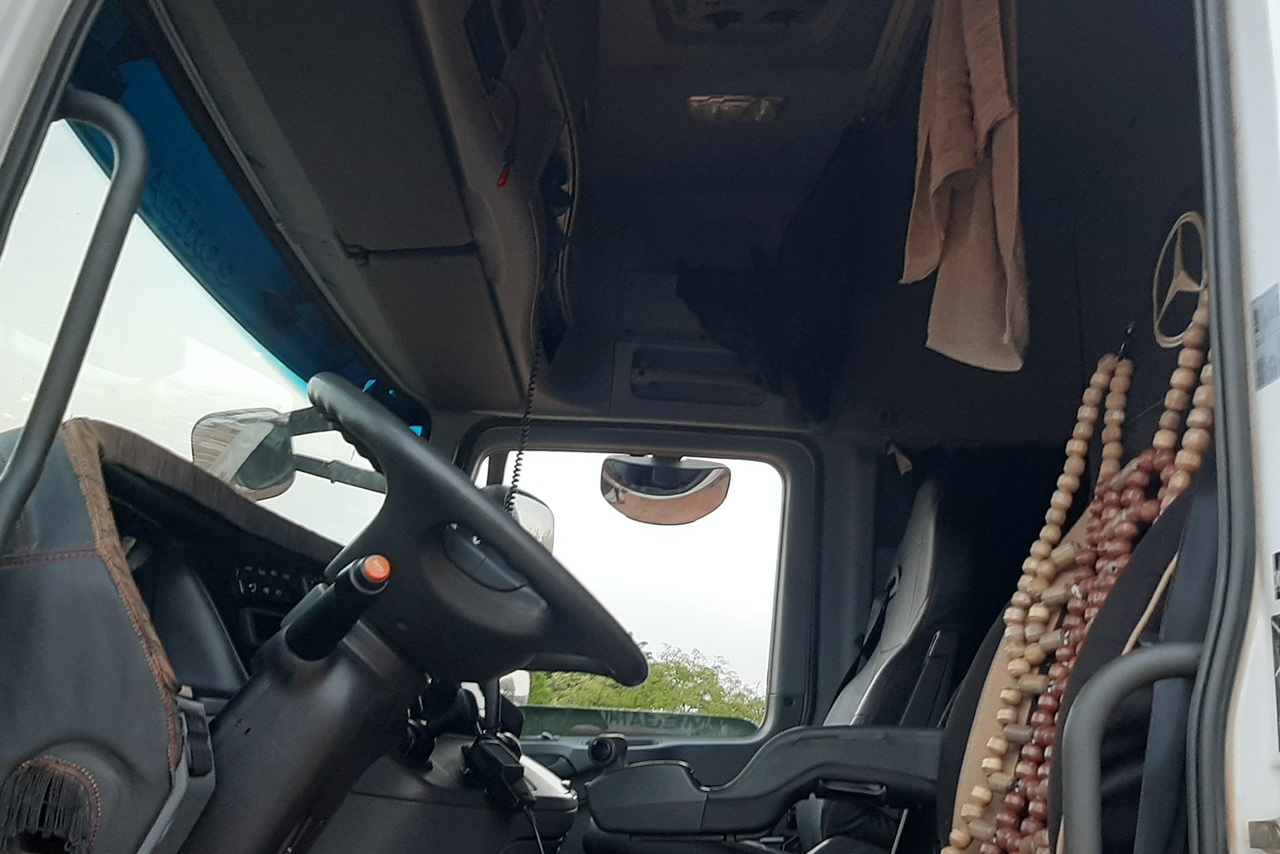 Mercedes Benz Actros 2651 - 17/18 5