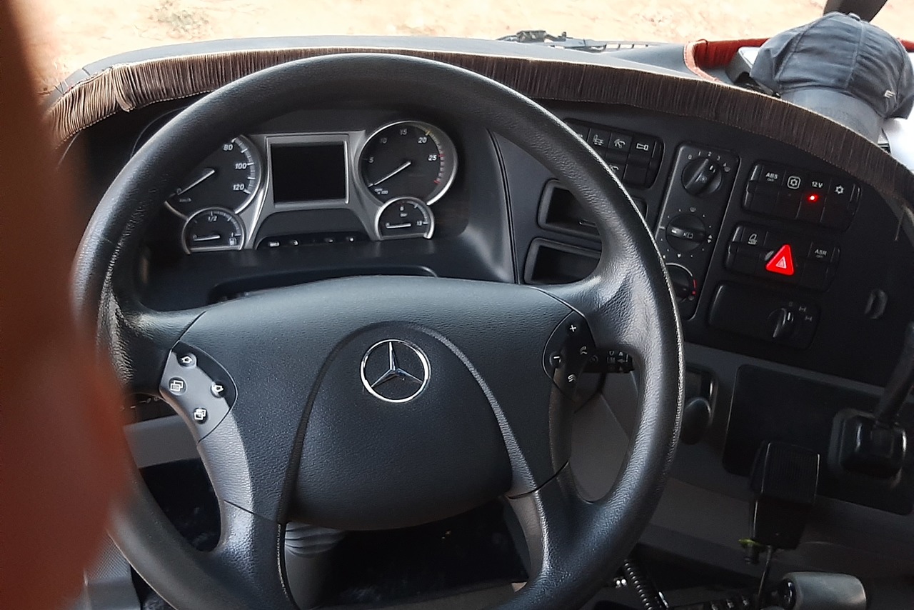 Mercedes Benz Actros 2651 - 17/18 7