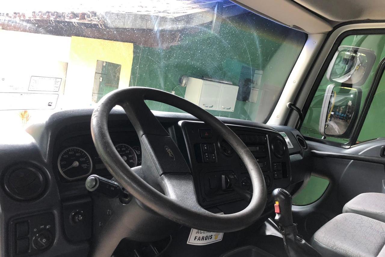 Ford Cargo1319 - 13/13 3