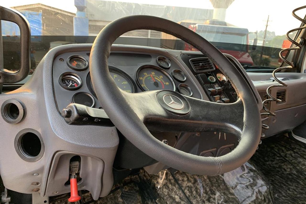 Mercedes Benz MB 1620 - 04/04 10