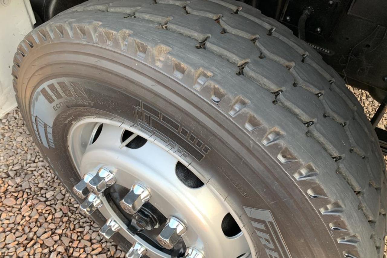 Mercedes Benz MB 1620 - 04/04 11