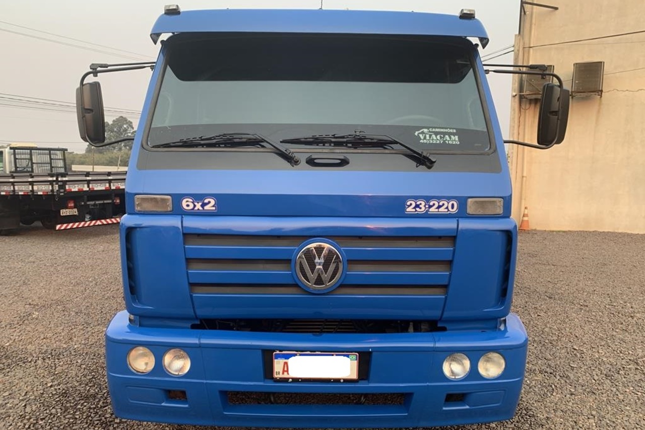 Volkswagen 23 220 - 05/05 4