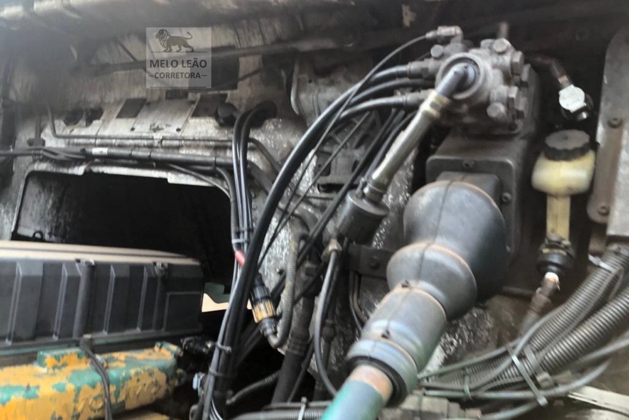 Volvo NH12 380 - 00/01 29