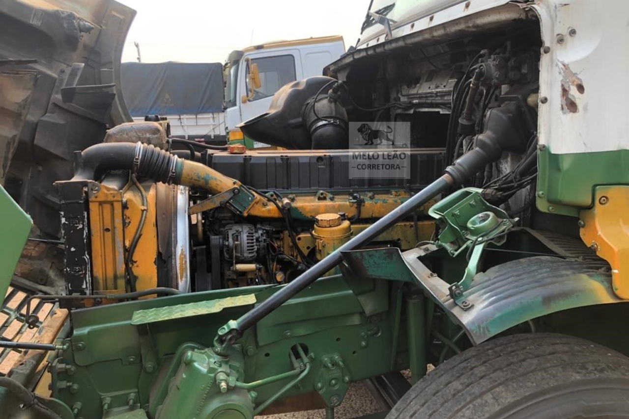 Volvo NH12 380 - 00/01 32