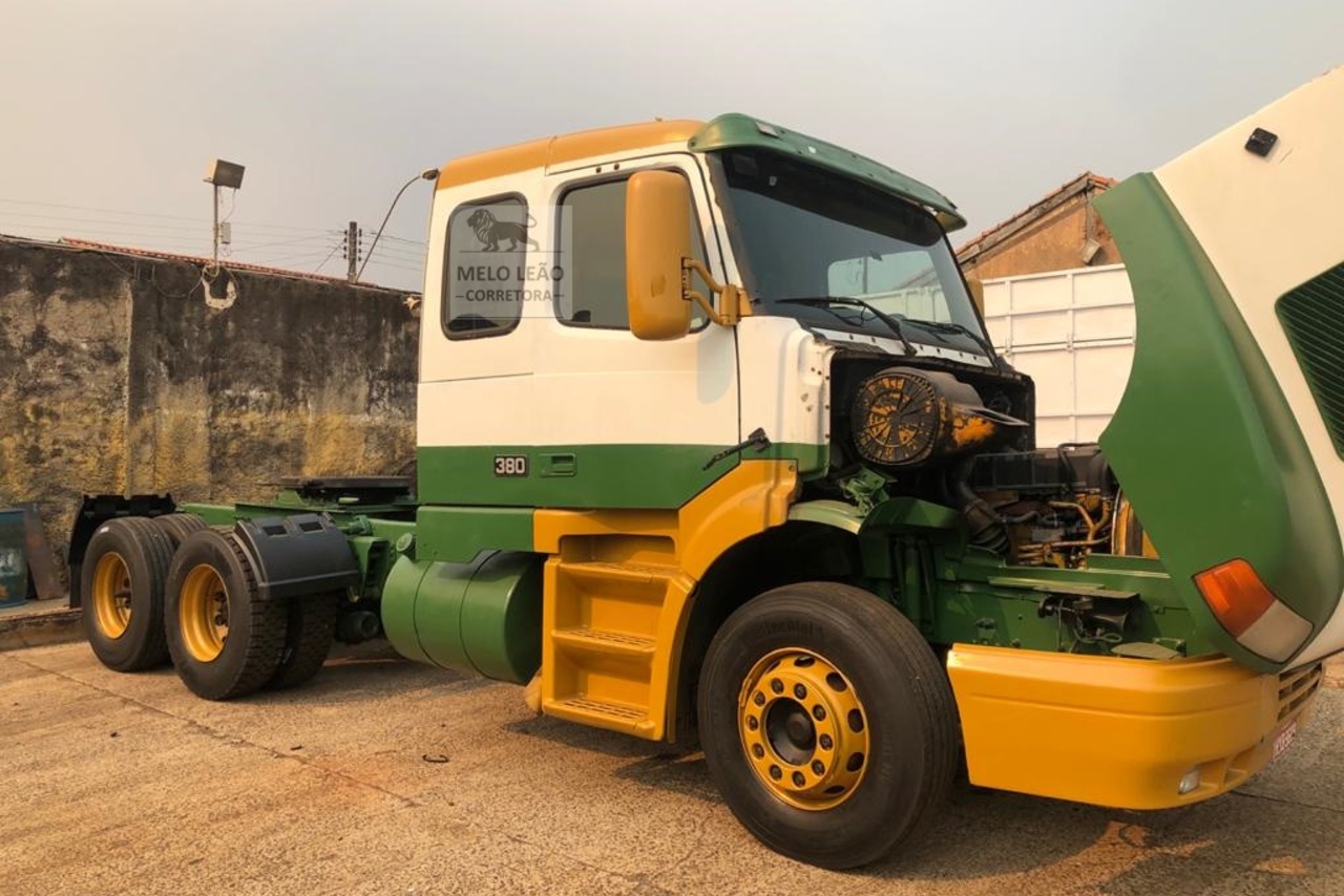Volvo NH12 380 - 00/01 34