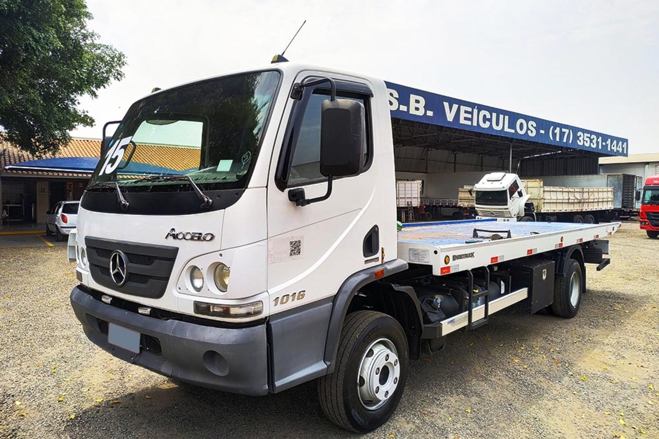 Mercedes Benz Accelo 1016 - 15/15 4