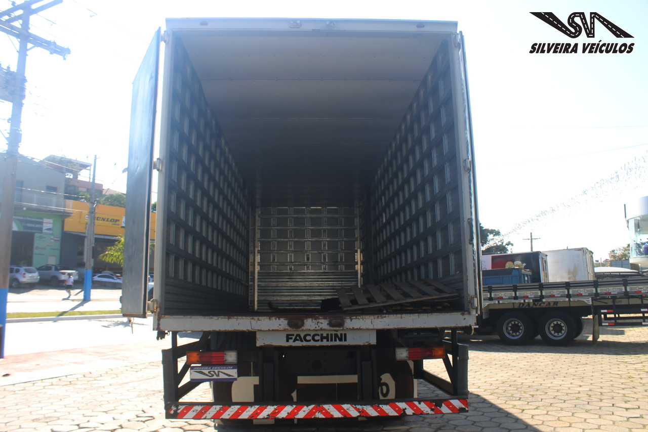 Mercedes Benz Atego 2426 - 13/13 10
