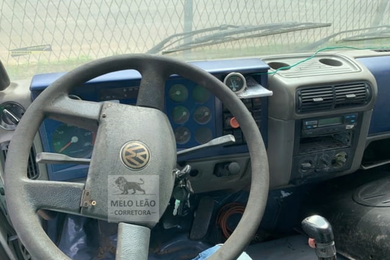 Volkswagen 26 220 - 08/08 5