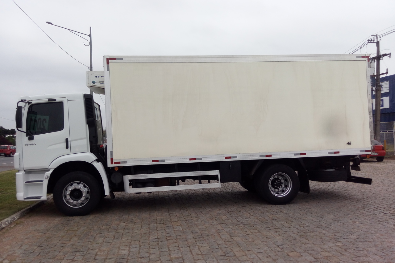 Volkswagen 15-180 E Constellation - 11/11 4