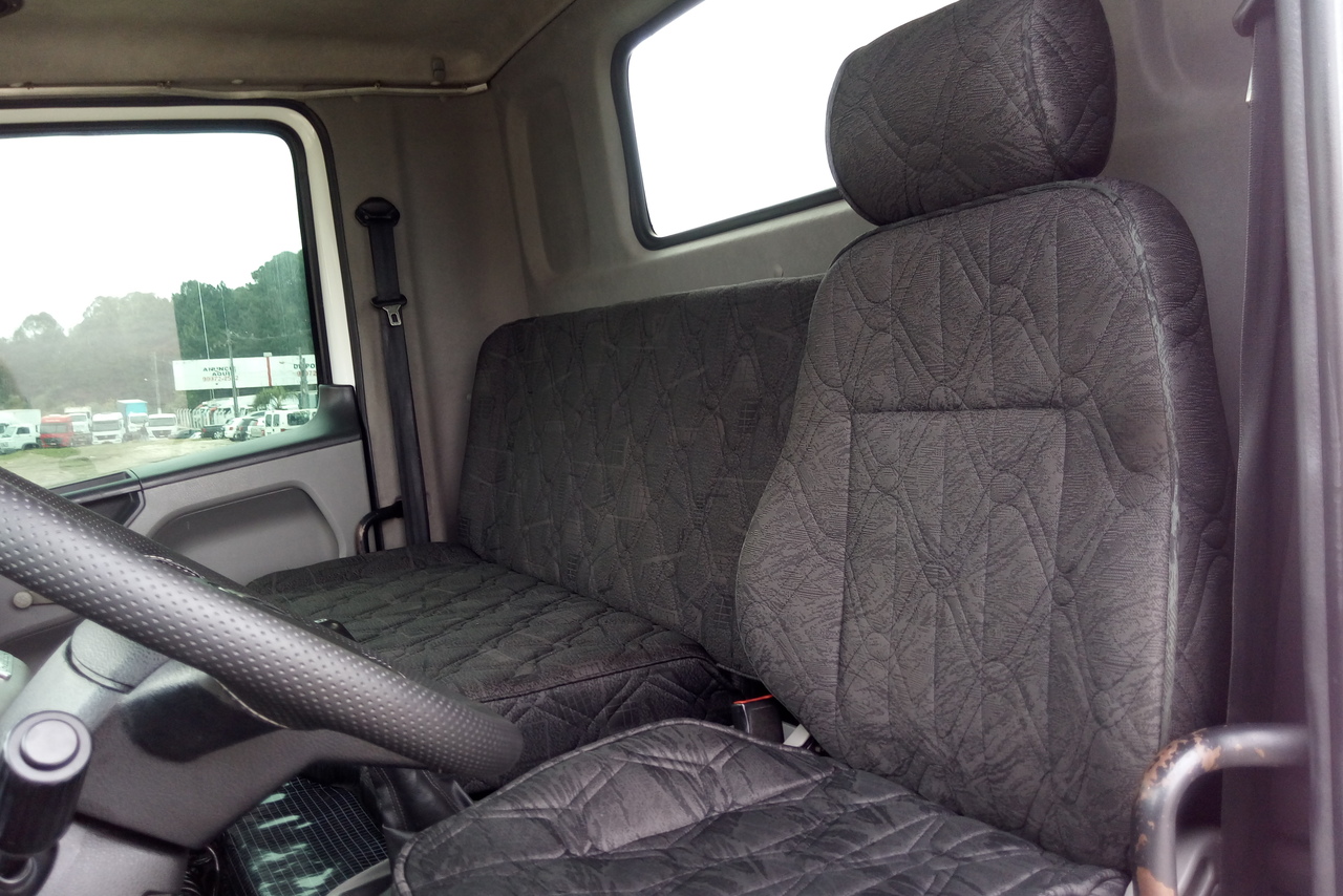 Volkswagen 15-180 E Constellation - 11/11 10