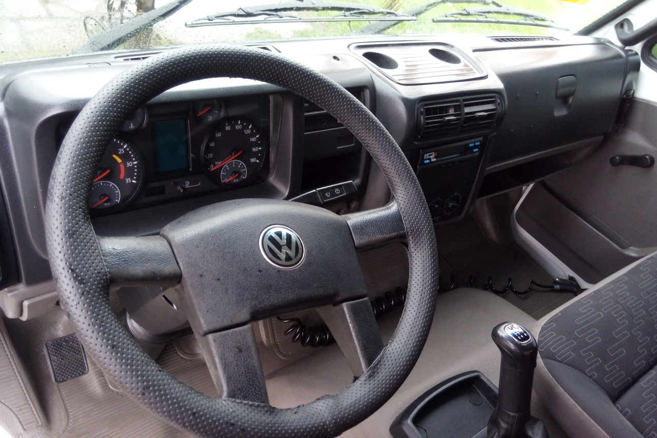 Volkswagen 8 160 - 14/14 13