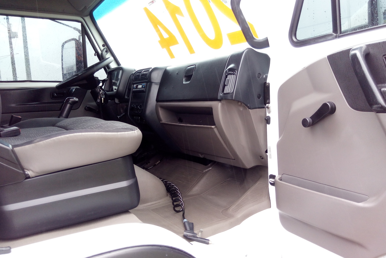 Volkswagen 8 160 - 14/14 16