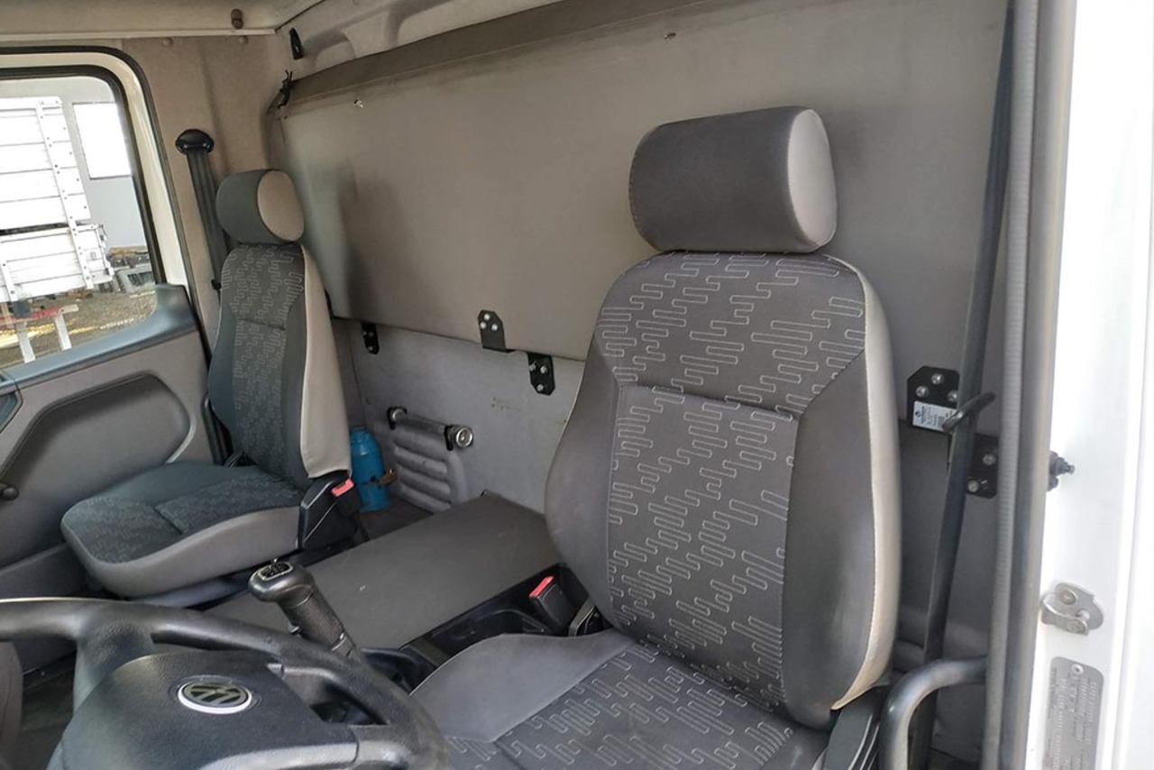 Volkswagen 24-280 E Constellation 6x2 - 13/13 7