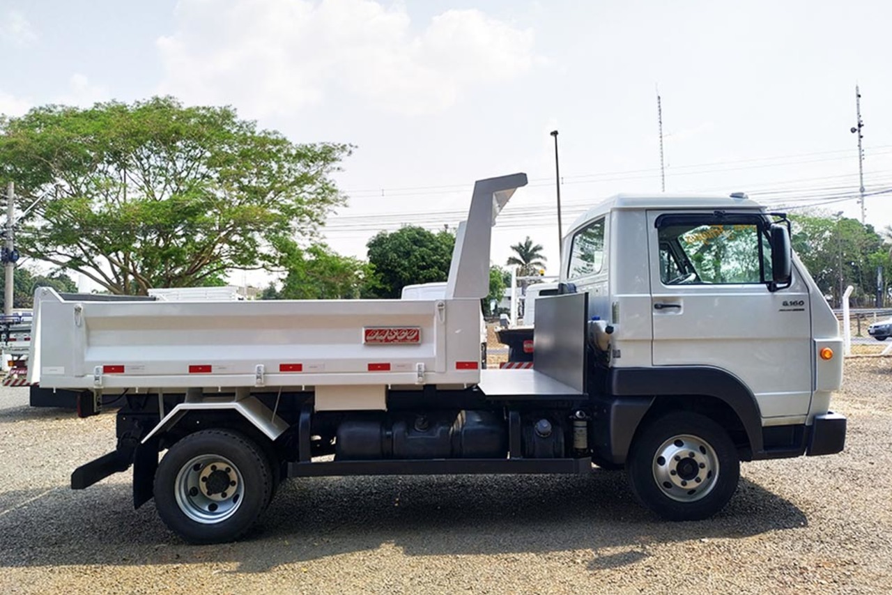 Volkswagen 8 160 - 14/14 10