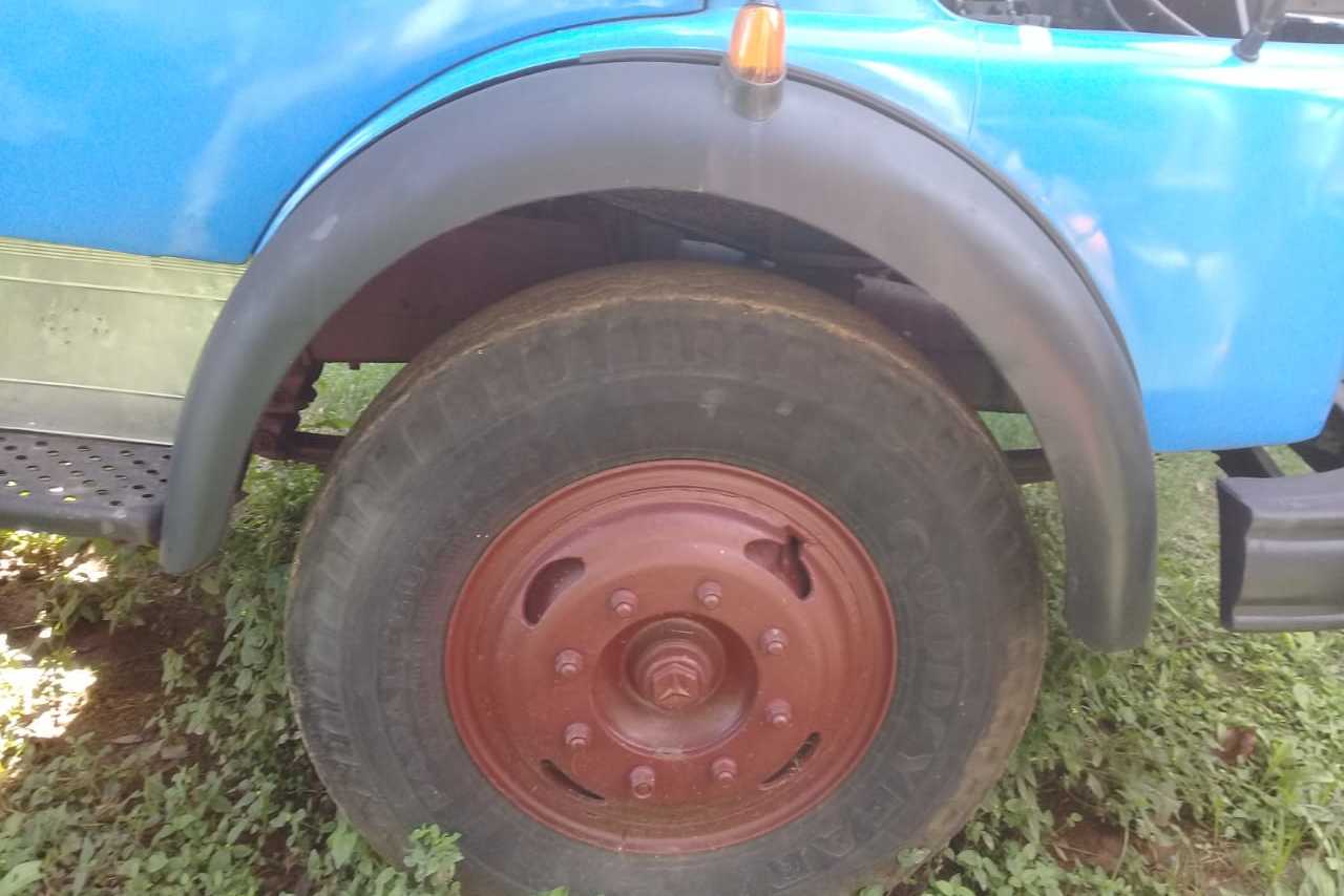 Mercedes Benz MB 1111 - 69/69 4