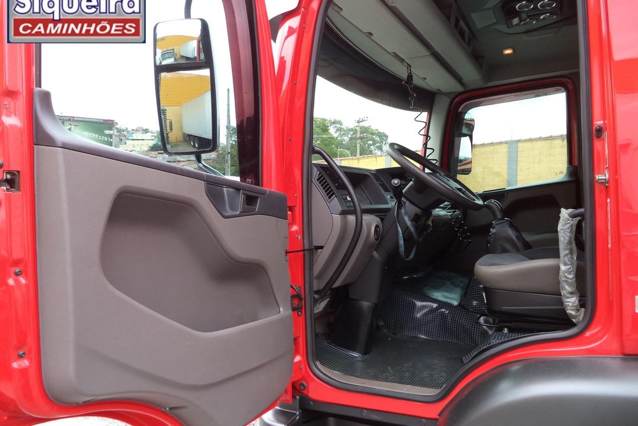 Volkswagen 24-280 E Constellation 6x2 - 15/15 16