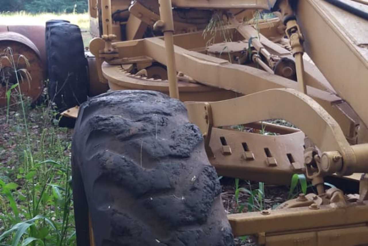 Caterpillar 120B - 85/85 2