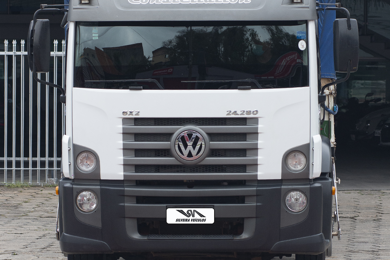 Volkswagen 24-280 E Constellation 6x2 - 13/14 3