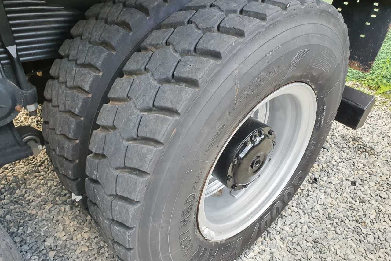 Mercedes Benz Axor 2831 - 12/13 10