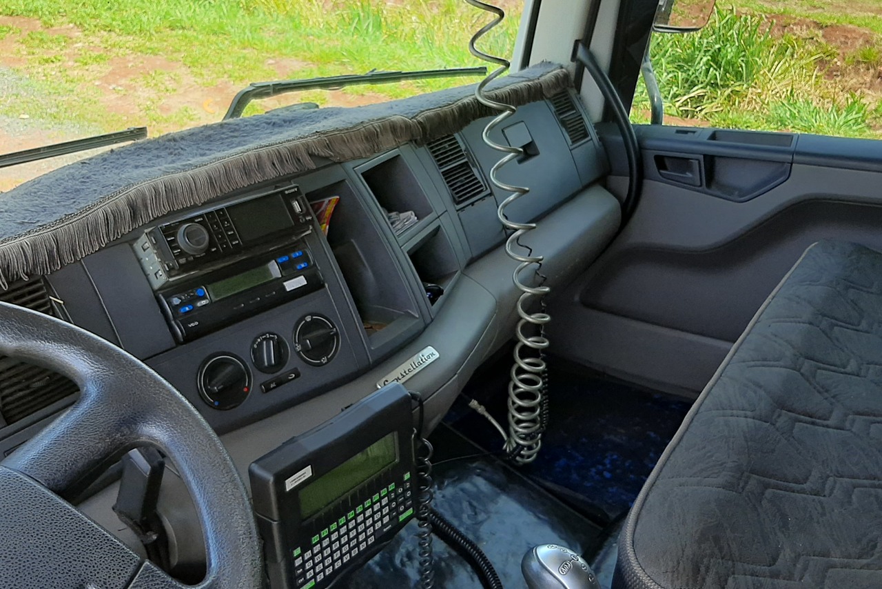 Volkswagen 25 420 - 14/14 7