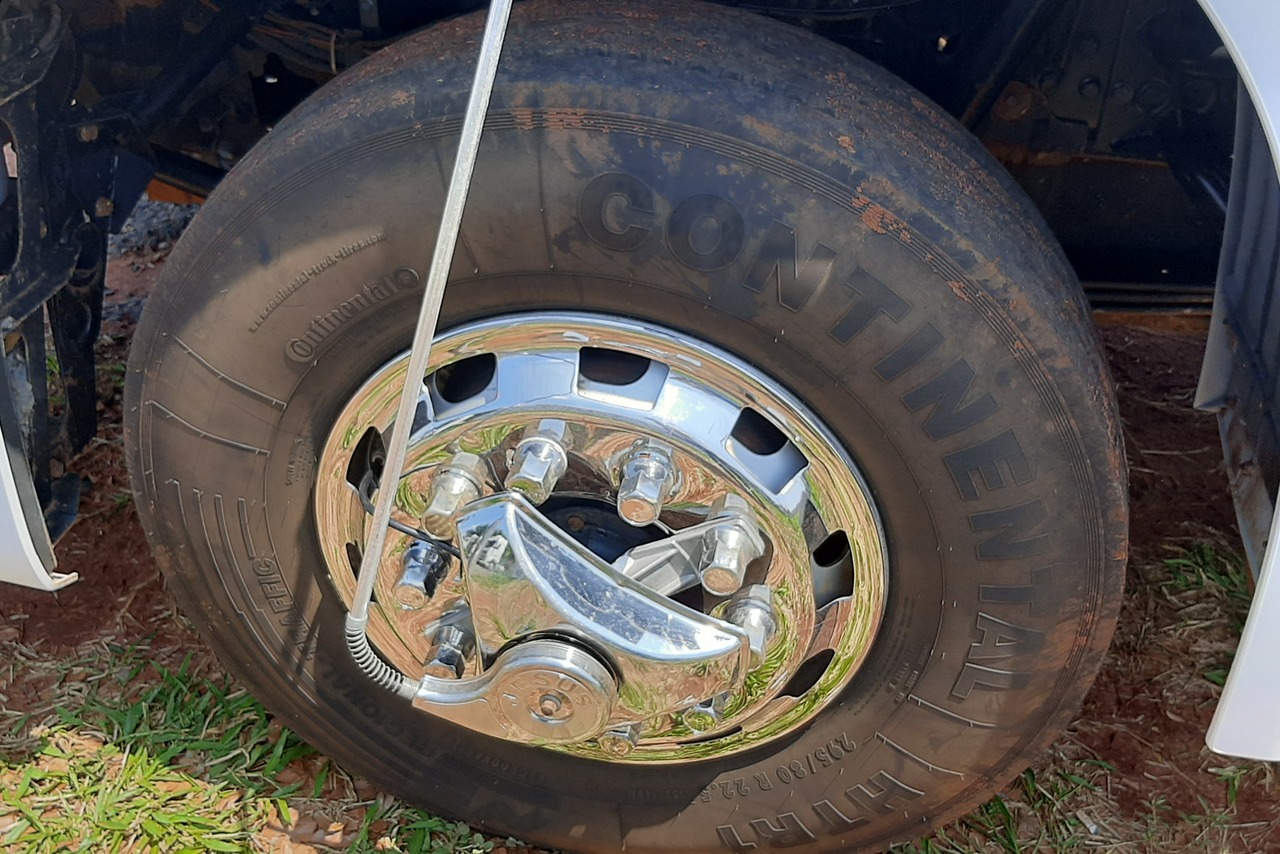 Volkswagen 25 420 - 14/14 12