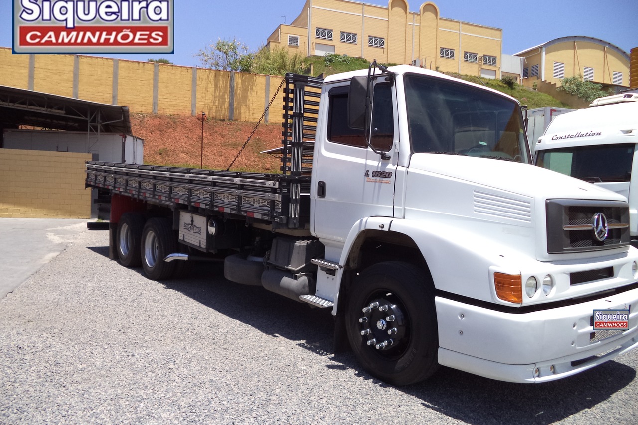 Mercedes Benz MB 1620 - 09/09 8