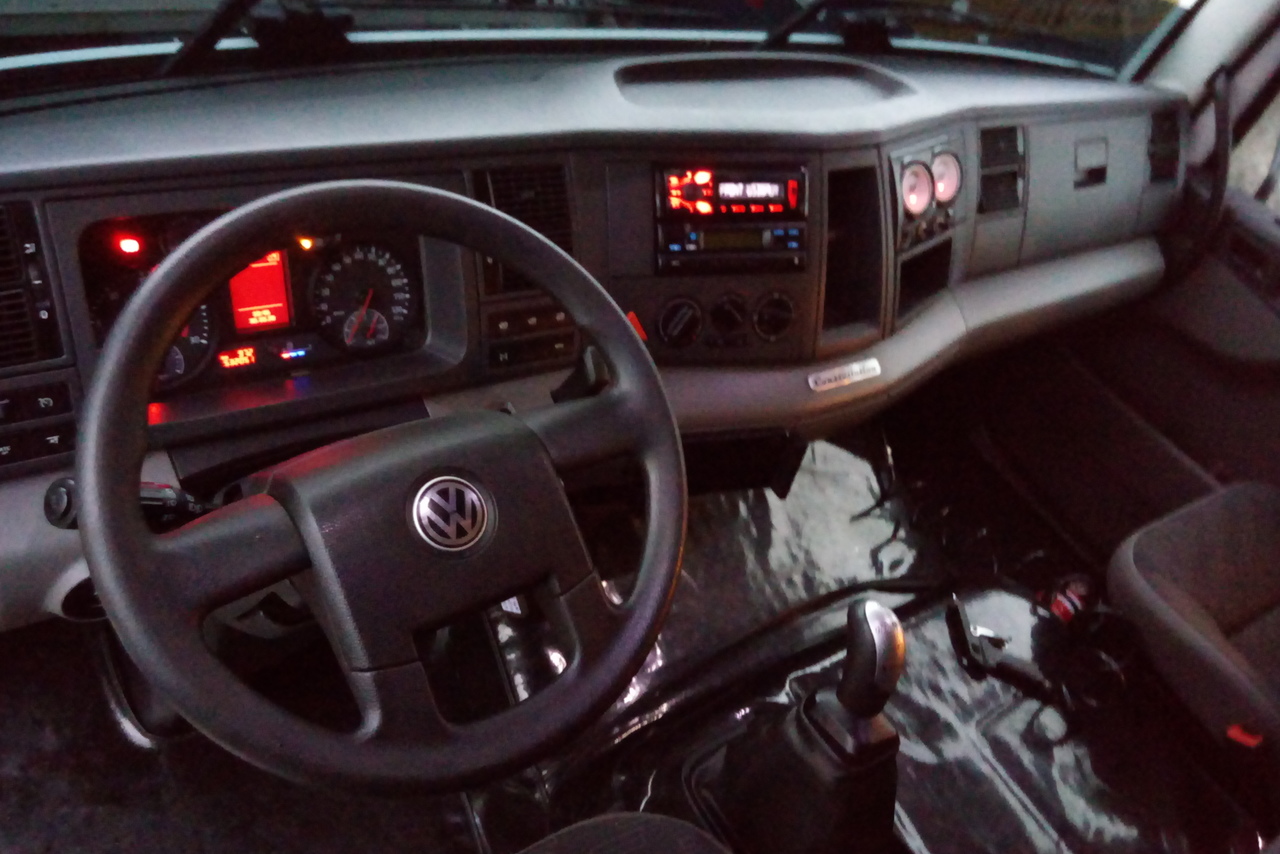 Volkswagen 25 420 - 14/14 7